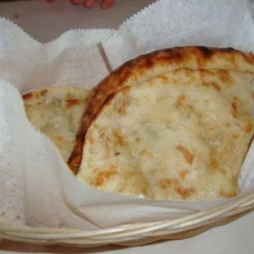 Kanda Paratha.